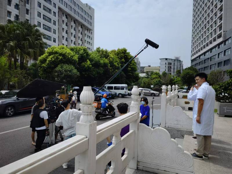 友好区广告片拍摄公司低成本实现高规格制作的诀窍